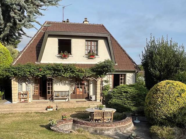 Maison vente à Saint-Germain-en-Laye, Le Pecq