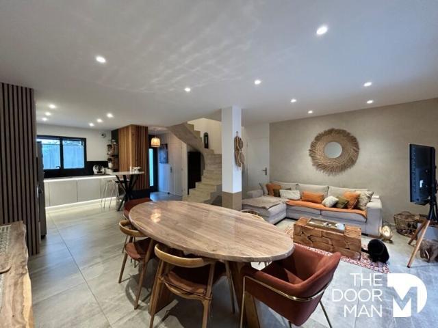 Maison vente à Arrondissement de Toulon, Le Pradet