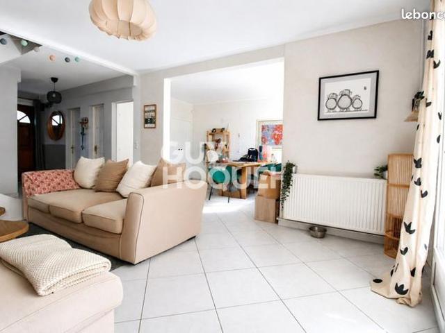 Maison vente à Châtellerault, Lésigny