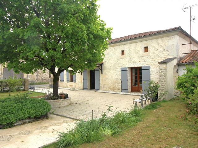 Maison vente à Jarnac-champagne