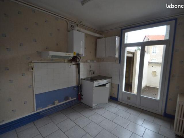Maison vente à Vichy, Gannat