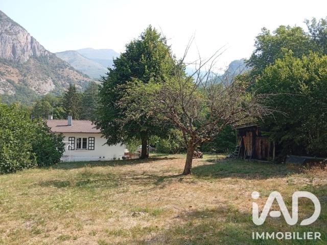 Maison vente à Foix, Lassur