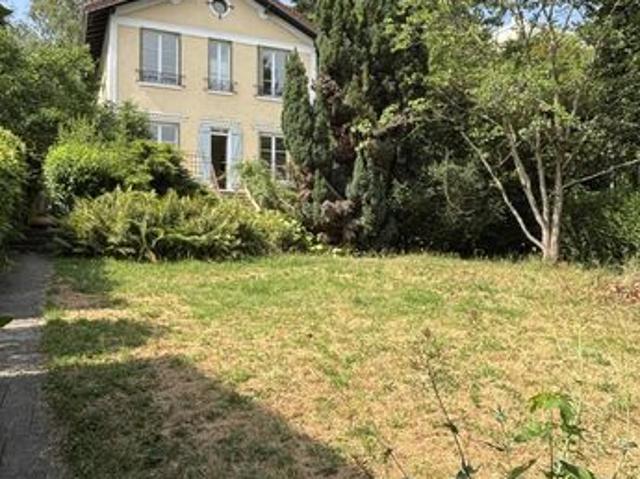 Maison vente à Nanterre, Garches