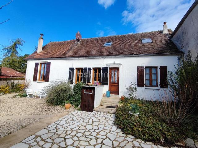 Maison vente à Fleurigny, Voisines