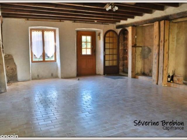 Maison vente à Celles-sur-Durolle, Puy-de-Dôme