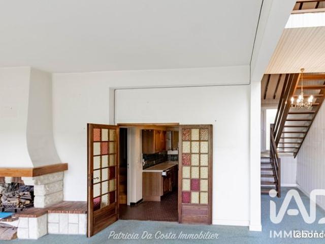 Maison vente à Saint-Germain-en-Laye, Maule