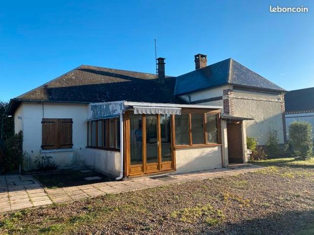 Maison vente à Évreux, Le Fidelaire