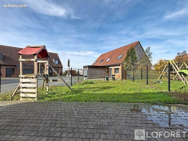 Maison vente à Dunkerque, Strazeele