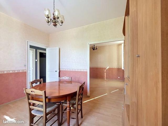 Maison vente à Montmorillon, Champniers
