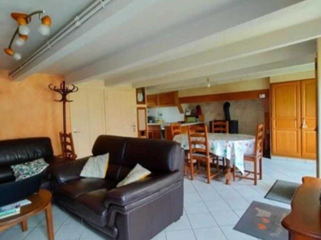 Maison vente à Ambert, Vertolaye