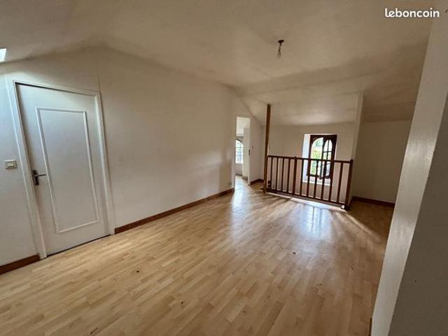 Maison vente à Laval, Entrammes