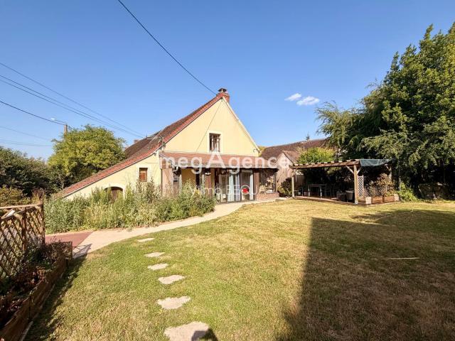 Maison vente à Sens, Cuy