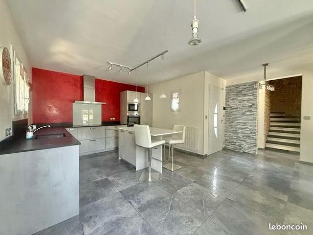 Maison vente à Marseille, Carnoux-en-provence