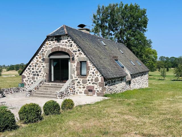 Maison vente à Mauriac, Salers