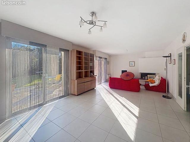 Maison vente à Nantes, La Chapelle-sur-erdre