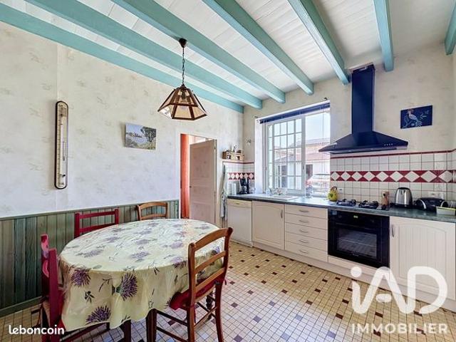 Maison vente à Bressuire, Nouvelle-Aquitaine
