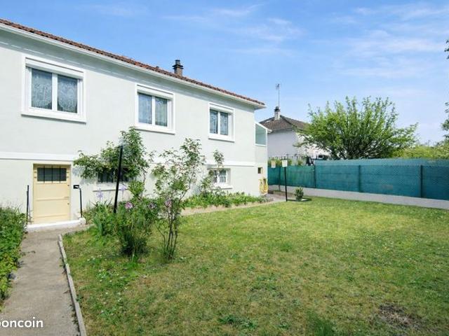 Maison vente à Palaiseau, Vauhallan