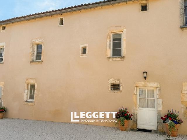 Maison vente à Angoulême, Charras