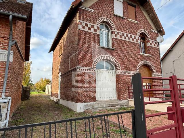 Maison vente à Laon, Tergnier