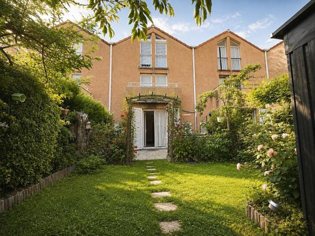 Maison vente à Versailles, Montigny-le-bretonneux