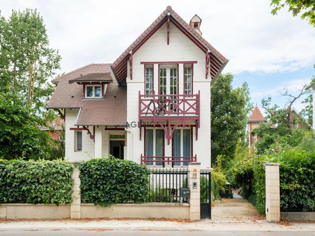Maison vente à Saint-Germain-en-Laye, Le Vésinet