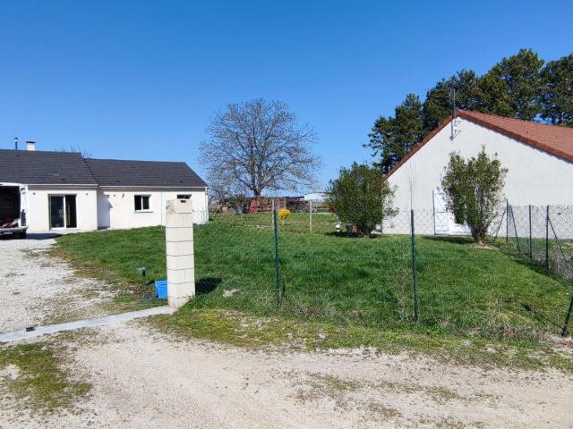 Maison vente à Châlons-en-Champagne, Courtisols