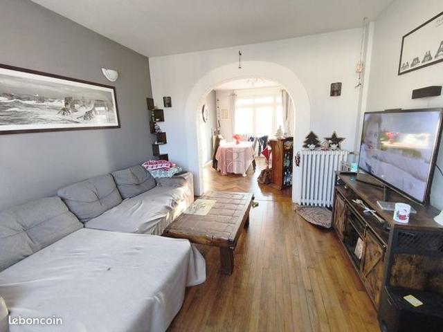 Maison vente à Le Mans, Montbizot