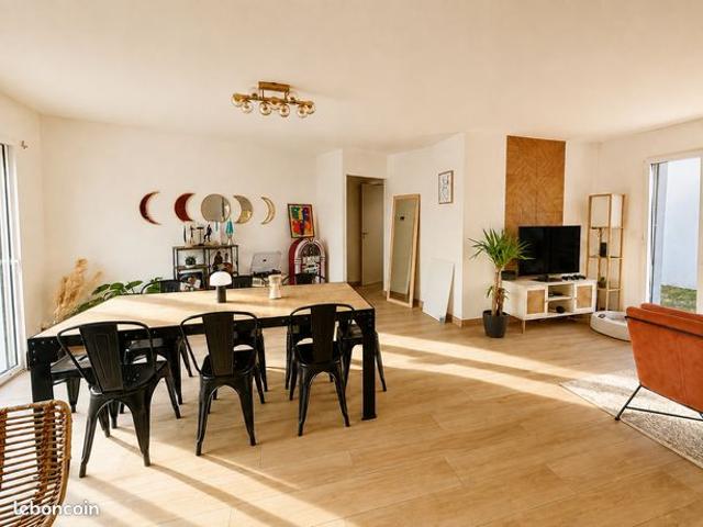 Maison vente à La Roche-sur-Yon, Pays de la Loire
