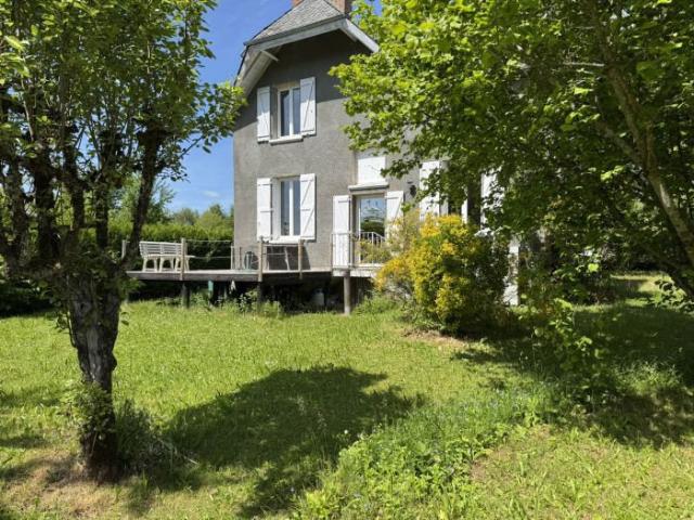 Maison vente à Ussel, Montaignac-saint-hippolyte
