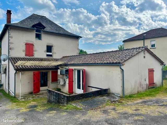 Maison vente à Laval-de-Cère, Lot