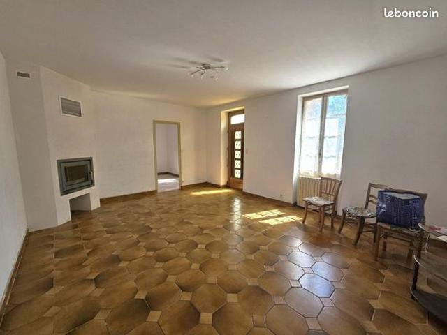 Maison vente à Saumur, Pays de la Loire
