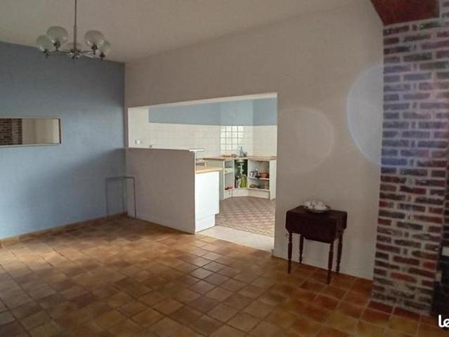 Maison vente à Arras, Farbus