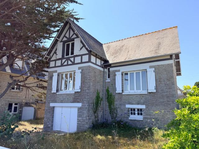 Maison vente à Dinan, Bretagne