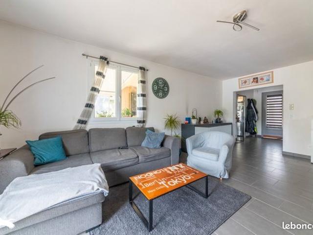 Maison vente à Nîmes, Sauzet