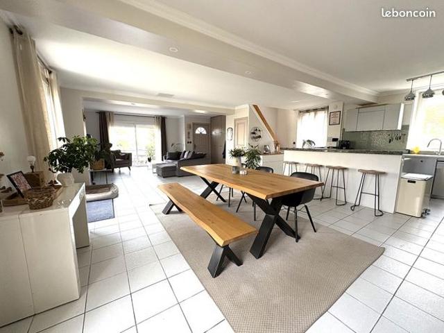 Maison vente à Torcy, Pontault-combault