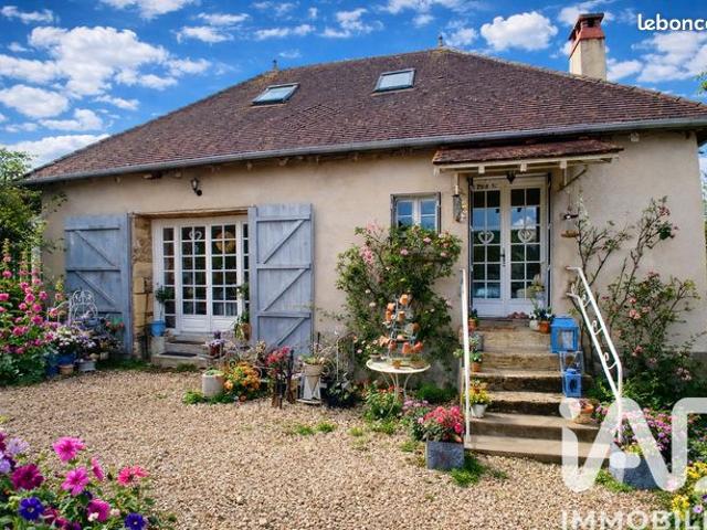 Maison vente à Nontron, Dussac