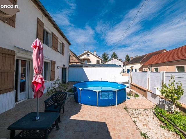 Maison vente à Ussel, Saint-rémy