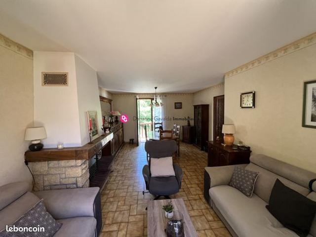 Maison vente à Villefranche-de-Rouergue, Cransac