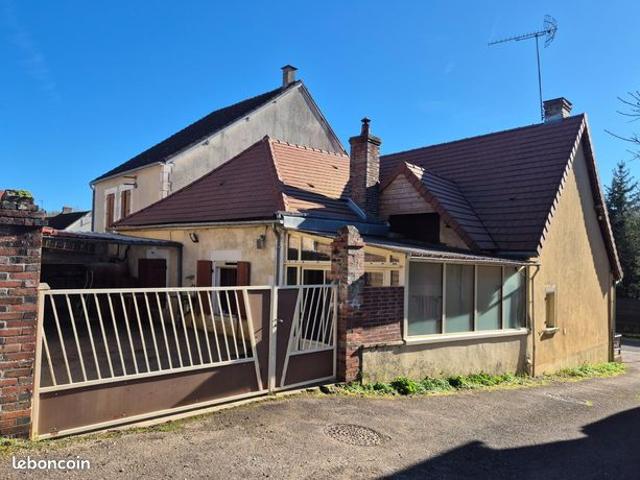 Maison vente à Auxerre, Saints