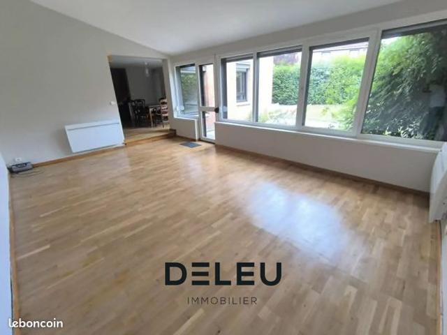 Maison vente à Lille, Mouvaux