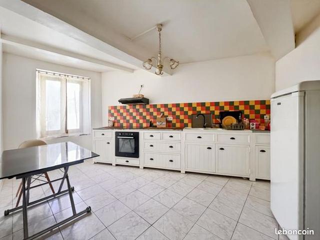 Maison vente à Carcassonne, Rustiques