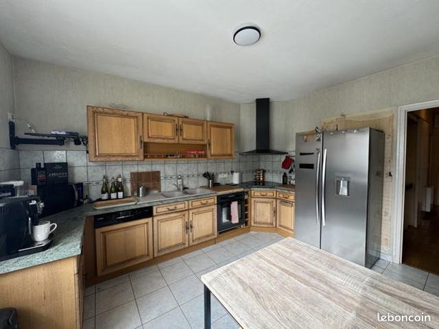 Maison vente à Ussel, Champagnac-la-noaille