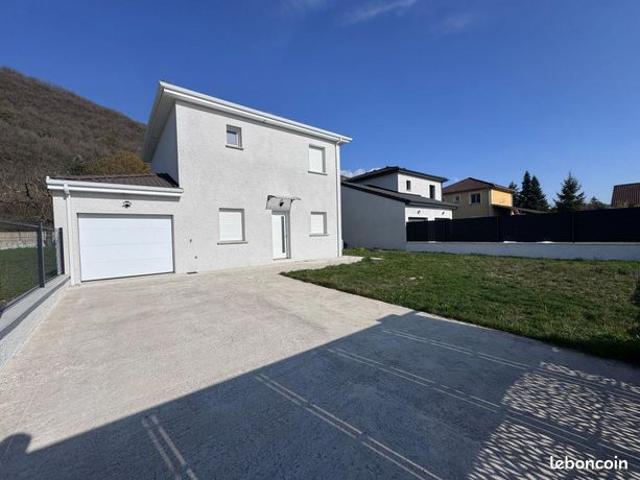 Maison vente à Belley, Montagnieu