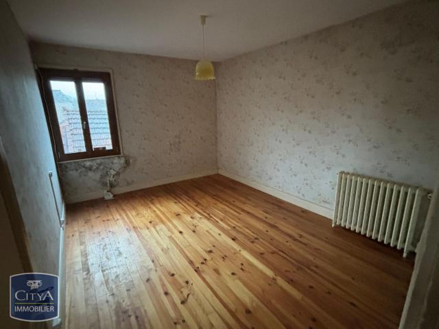 Maison vente à Roanne, La Pacaudière