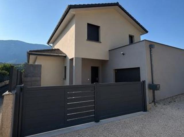 Maison vente à Grenoble, Vif