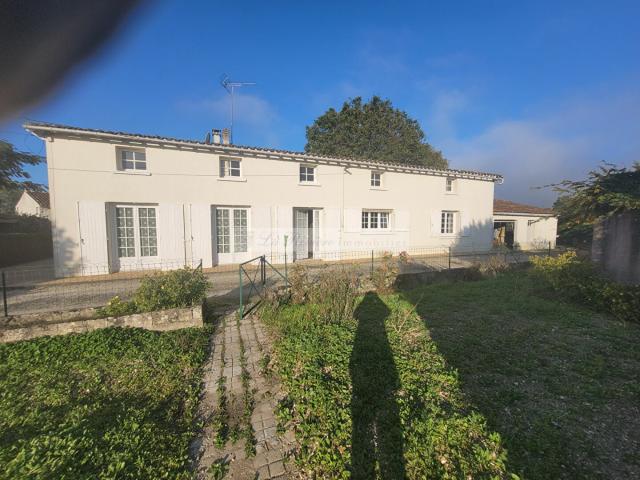 Maison vente à Saintes, Chérac