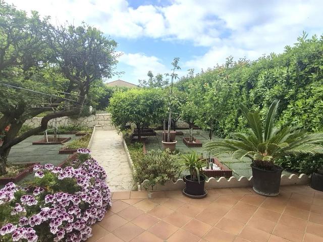 Maison vente à Saint-Laurent-du-Var, Alpes-Maritimes