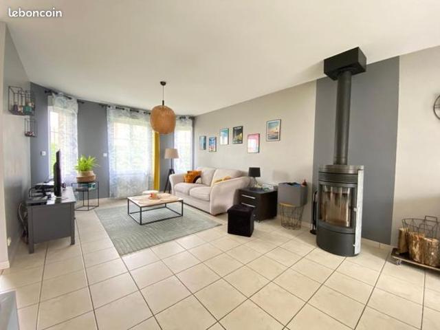 Maison vente à Alençon, Valframbert