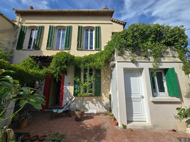 Maison vente à Arrondissement de Toulon, Toulon