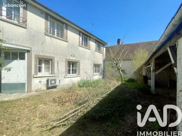 Maison vente à Sens, Courgenay